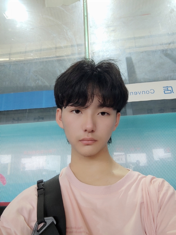 钱嘉豪的第二张照片--射洪认干亲服务网